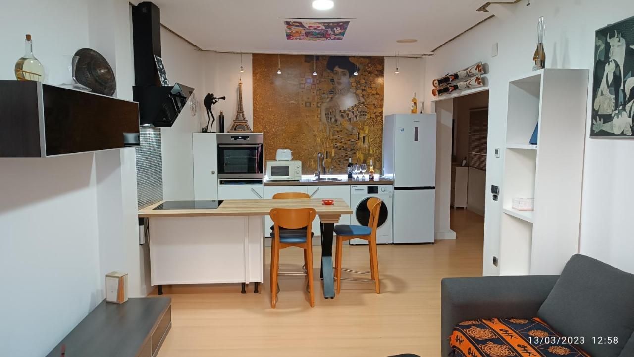 Breton Magico Apartment Logrono Exterior photo