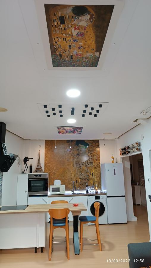 Breton Magico Apartment Logrono Exterior photo